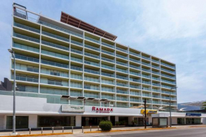 Отель Ramada by Wyndham Acapulco Hotel & Suites  Акапулько